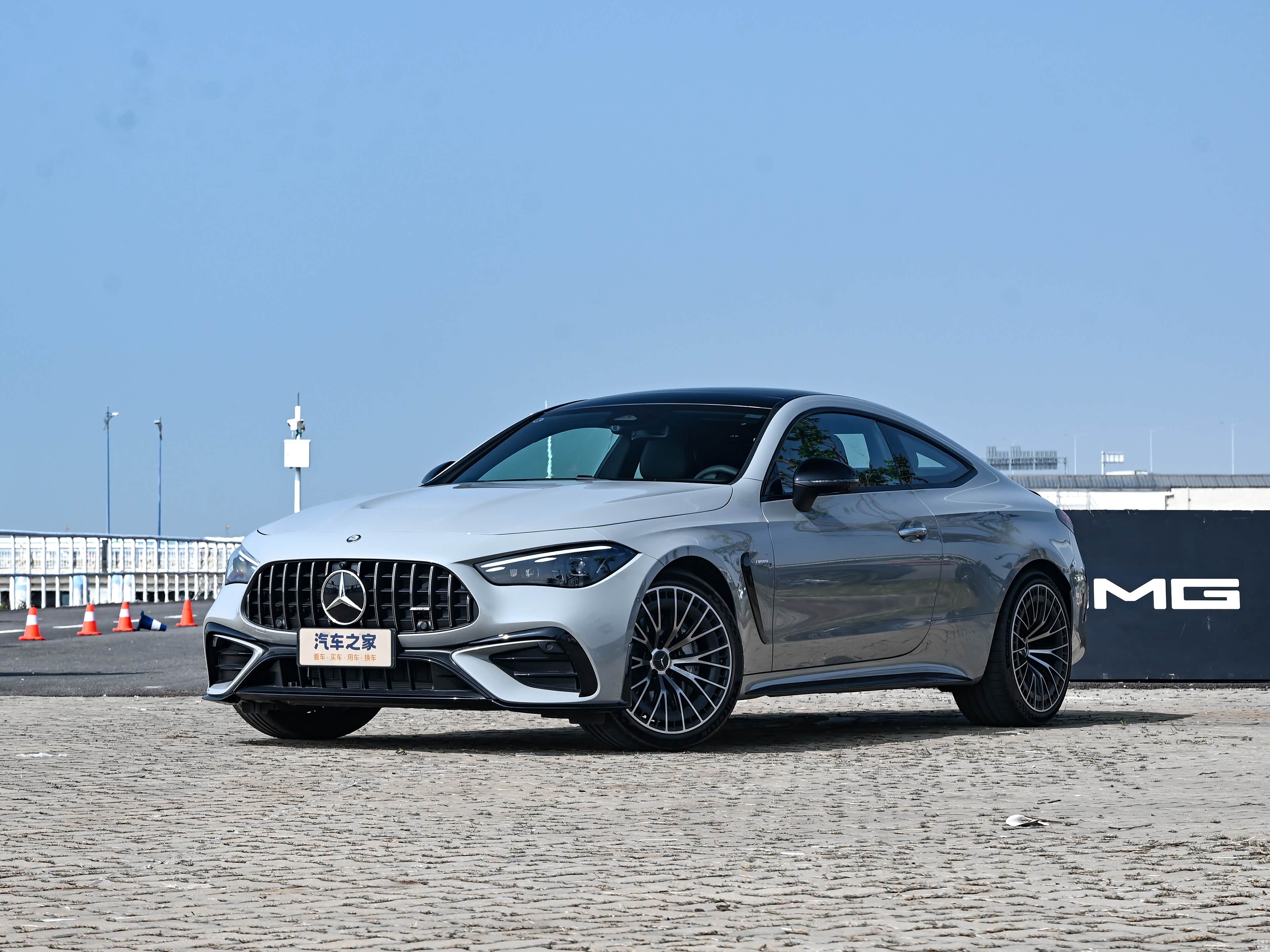 配3.0T动力2025款AMG CLE 53上市售价71.88万元_车家号_汽车之家