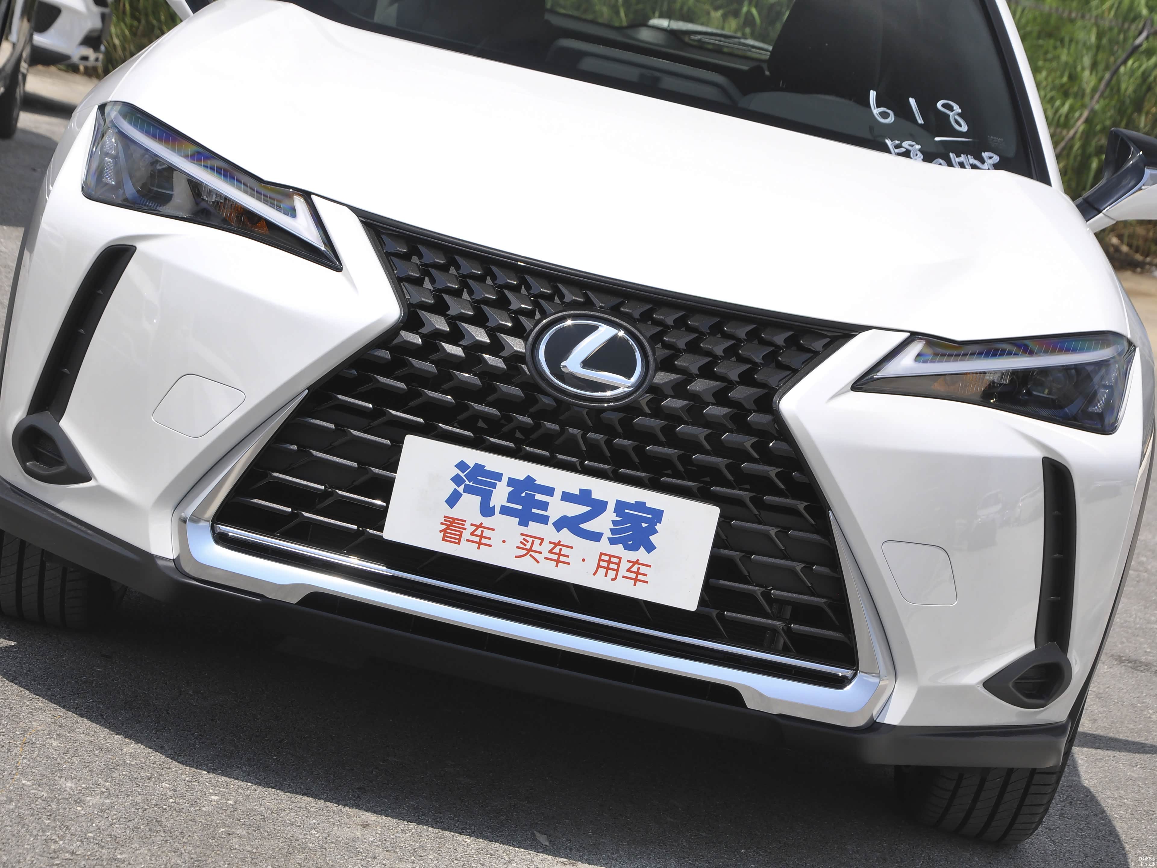 雷克萨斯NX与UX详细对比，哪款更胜一筹？_车家号_汽车之家