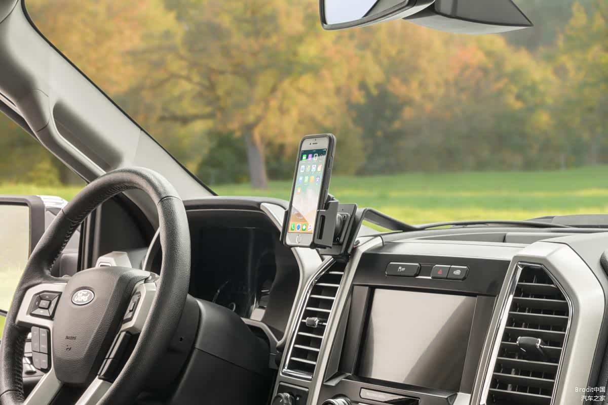 手机支架安装效果