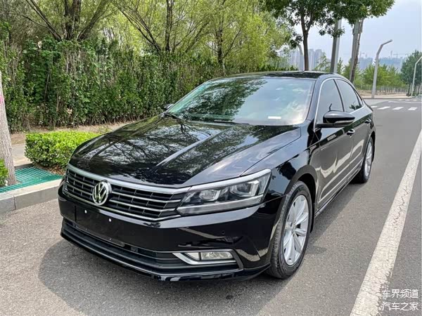 5-15.3万之间.帕萨特 2017款 330tsi dsg尊荣版,搭载的是1.