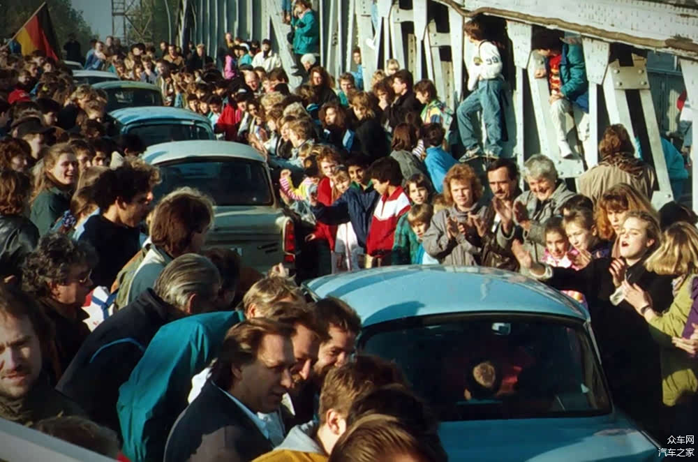 特拉贝特车队成功突破关卡