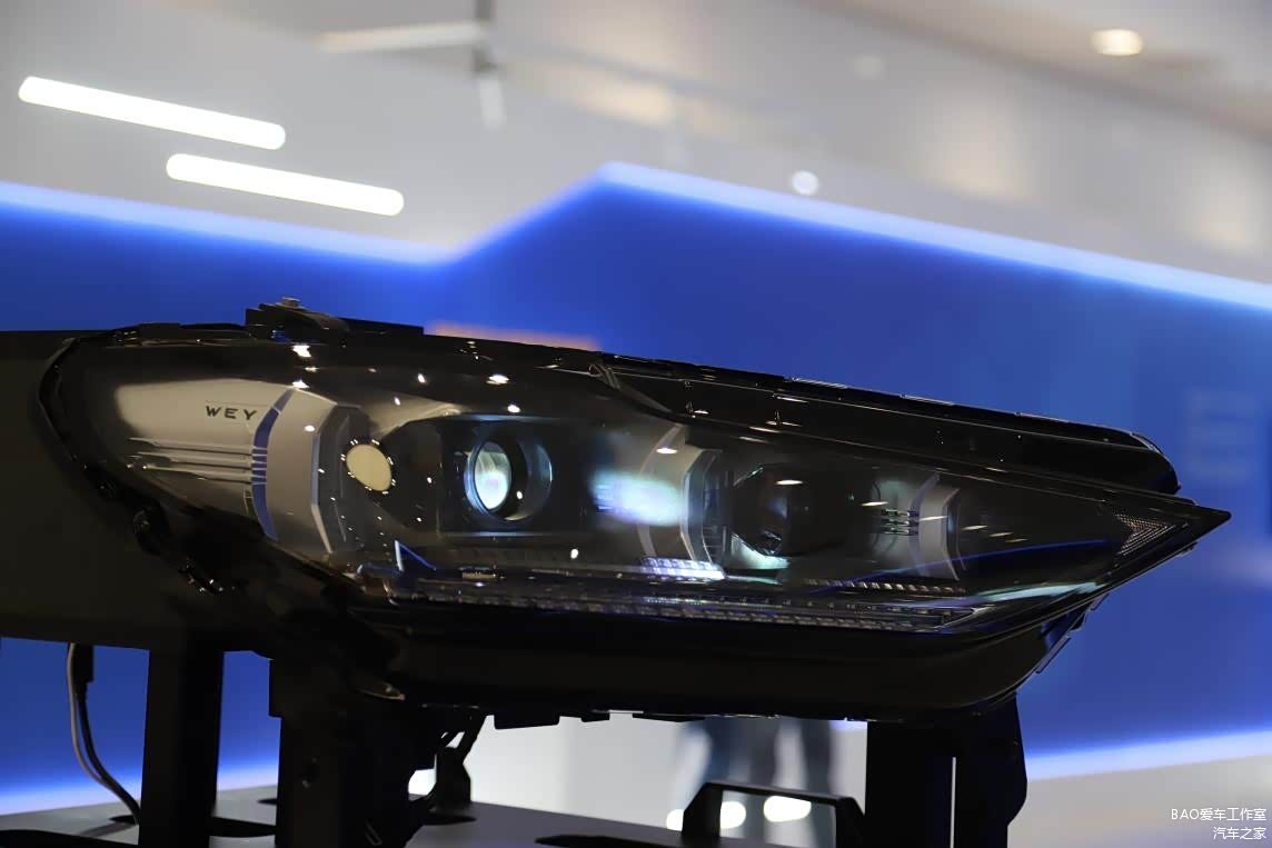 彩色智能像素大灯