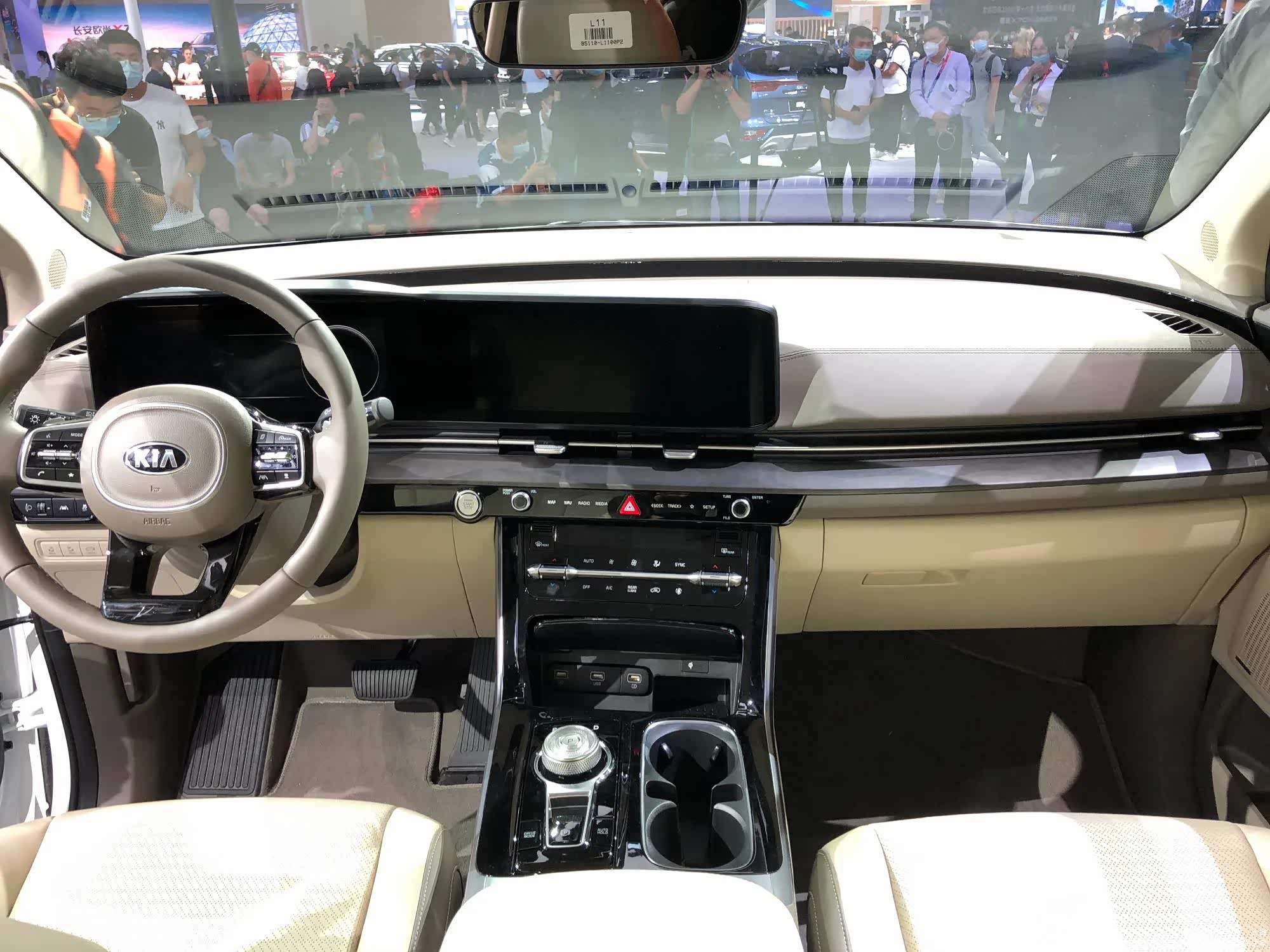 全新起亚Carnival“嘉华”