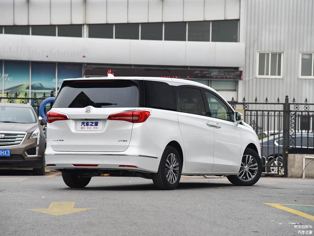 配图为ES 28T 豪华型