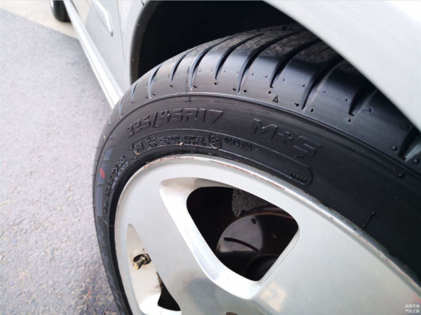 固铂轮胎 驭风RS3-G1 轮胎尺寸及M+S全季节标识