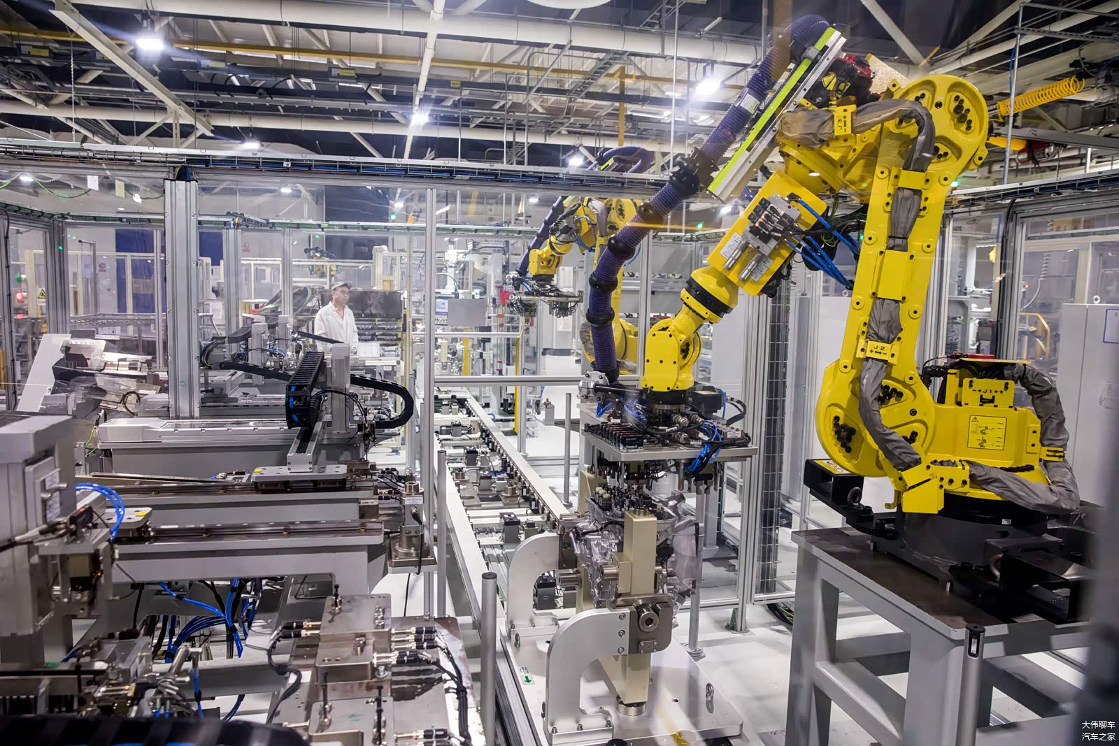 通用变速箱生产车间