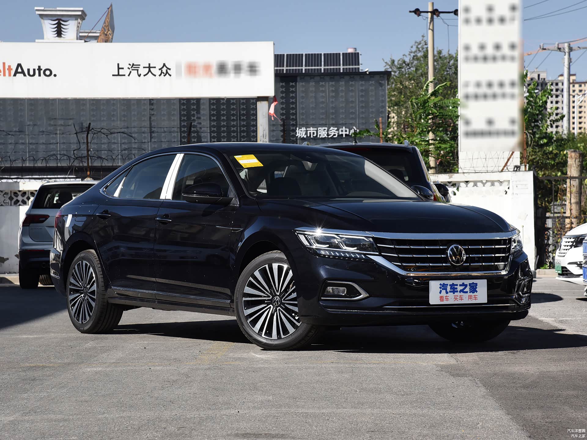 新款帕萨特 380TSI 尊贵版(下同)