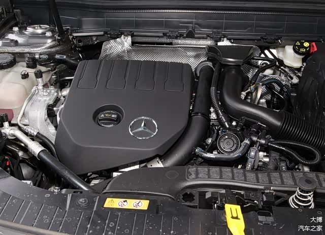 奔驰GLB和全新GLA上也使用相同的1.3T发动机