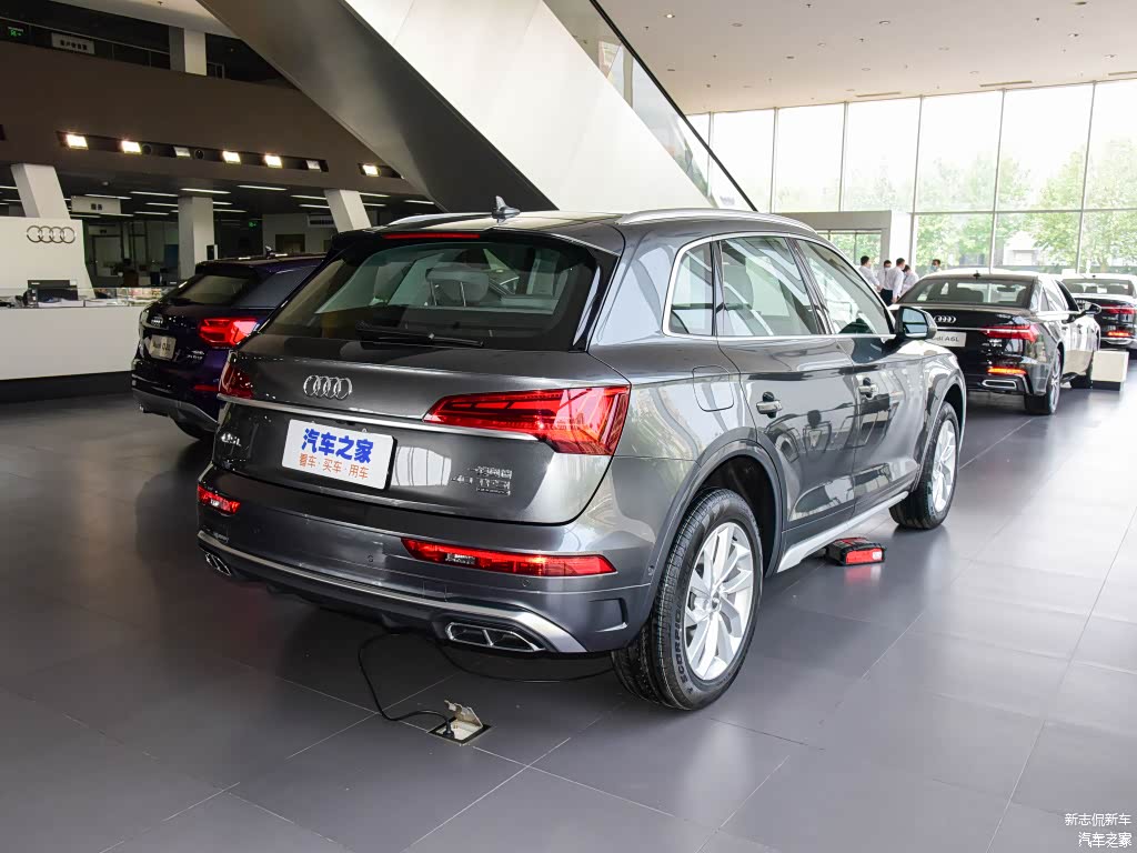 配图为2021款 40 TFSI 时尚动感型