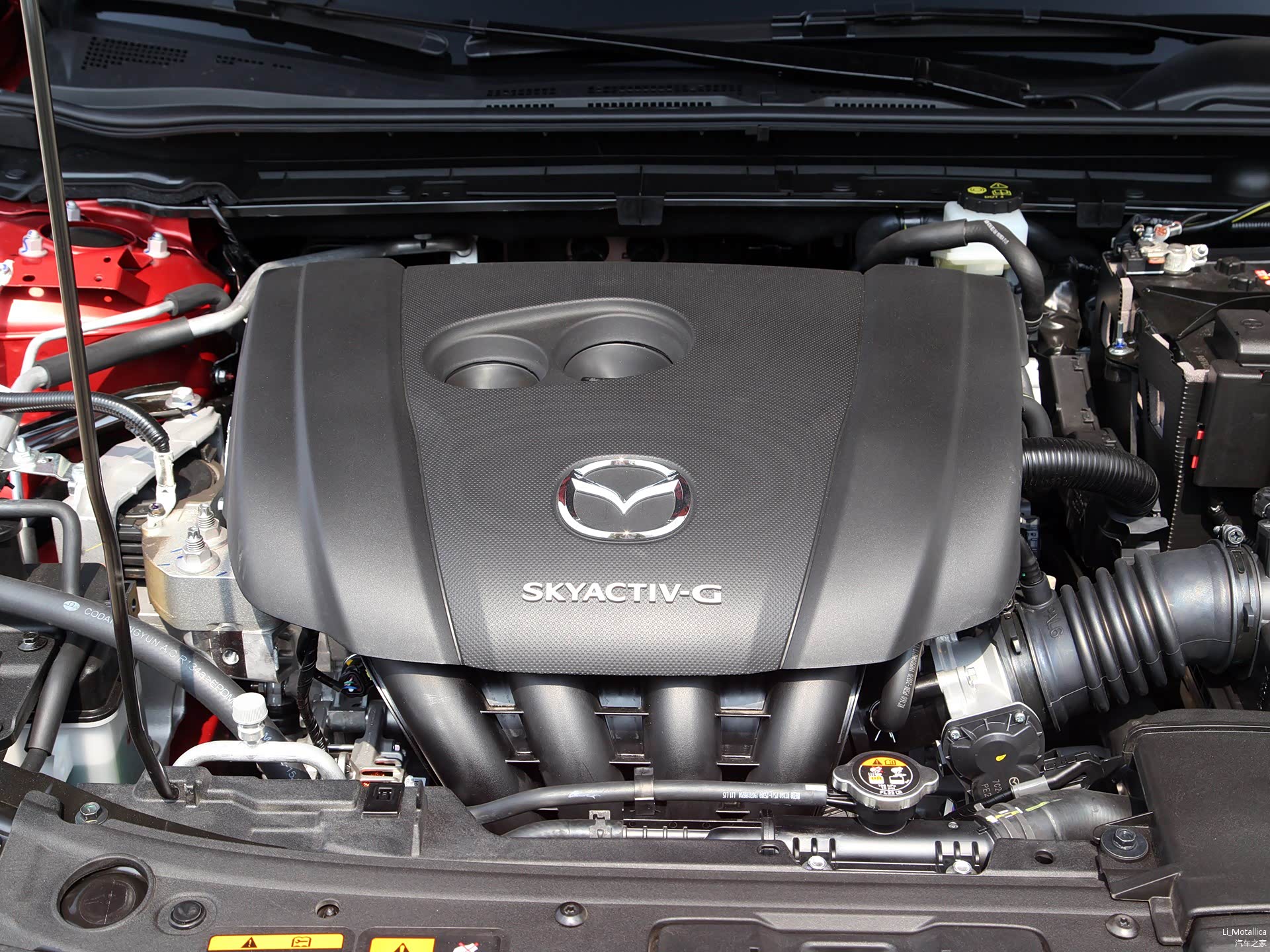 马自达这套创驰蓝天动力总成调校得相当“顺滑”，特别是那台6AT的手自一体变速箱/引自汽车之家图库