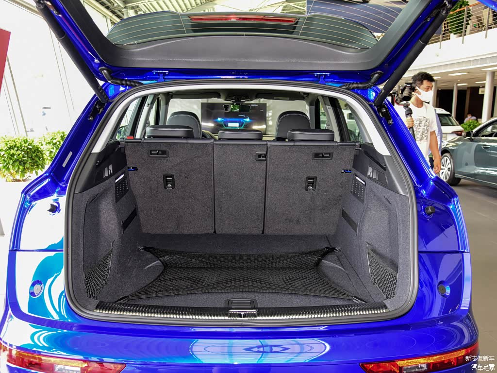 配图为2021款 45 TFSI 臻选动感型