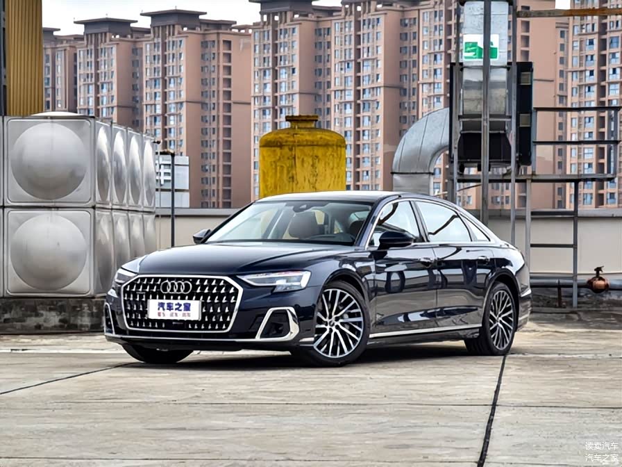 55 TFSI quattro 旗舰型