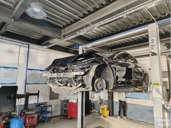 （特斯拉Model 3）