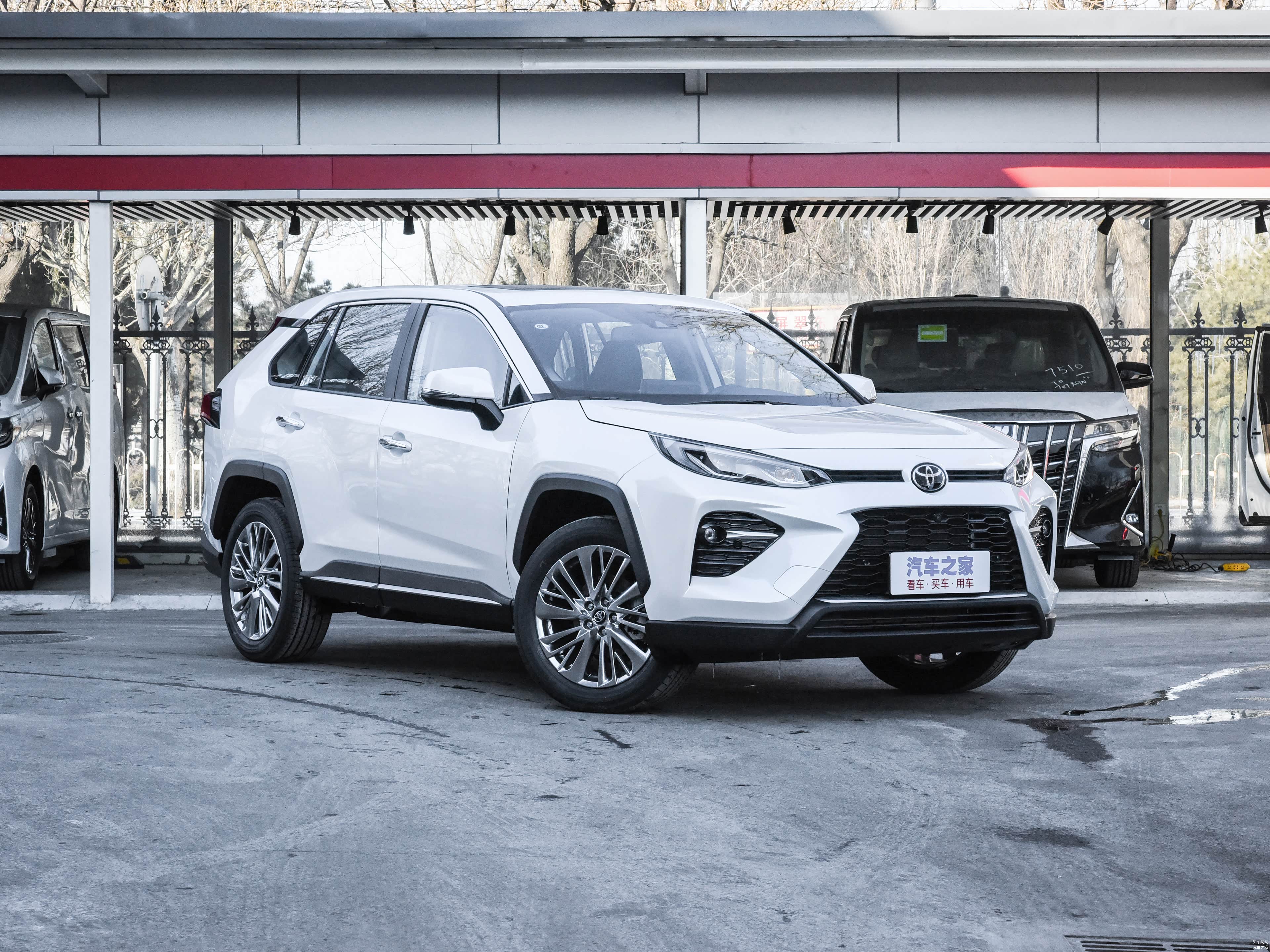 威兰达/引自汽车之家图库