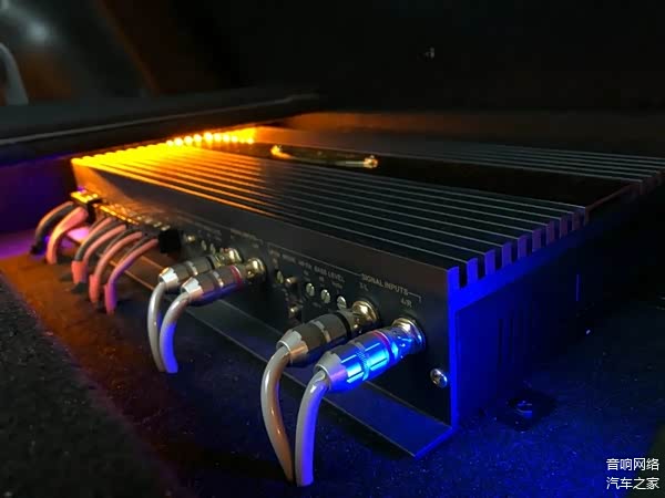 功放接线细节