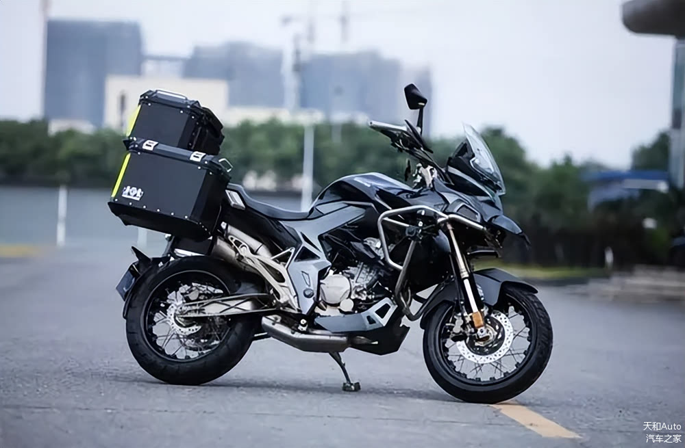 为何很多人都痴迷ADV，摩旅用它好还是选大踏板好呢？_车家号_发现车生活_汽车之家
