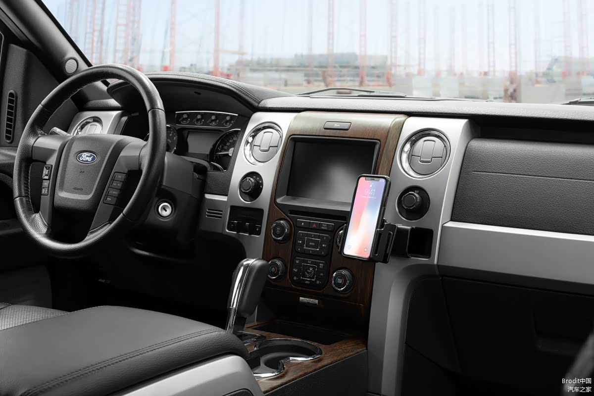 手机支架安装效果