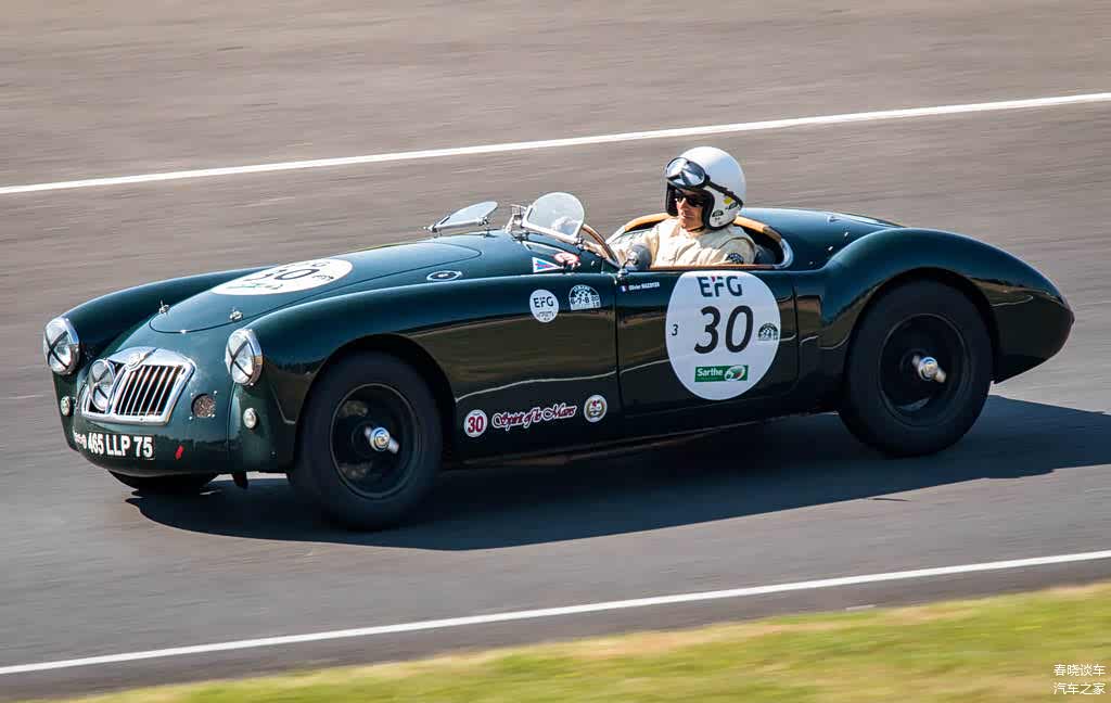 1955勒芒车赛上Miles与MG EX182共同征战