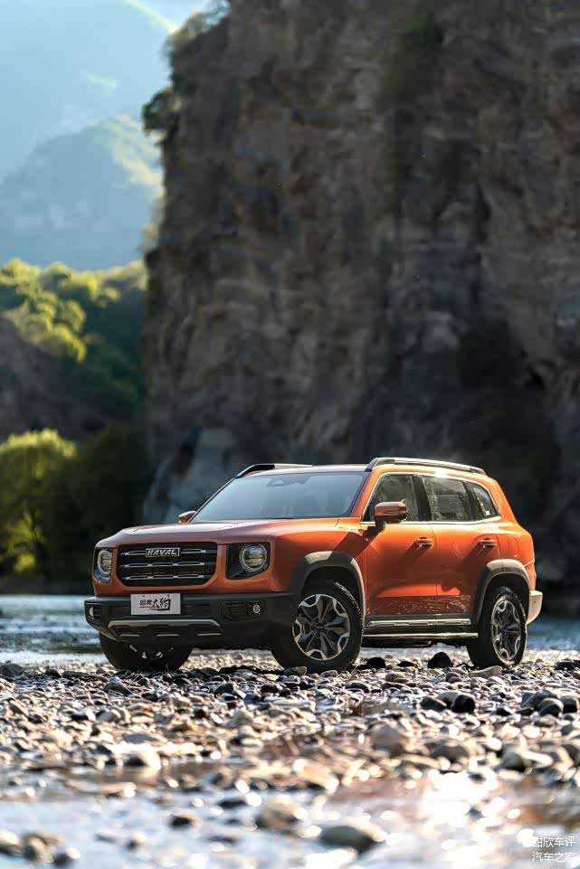 岁月里有热烈也有平淡，也许就在下一处转弯既能遇见