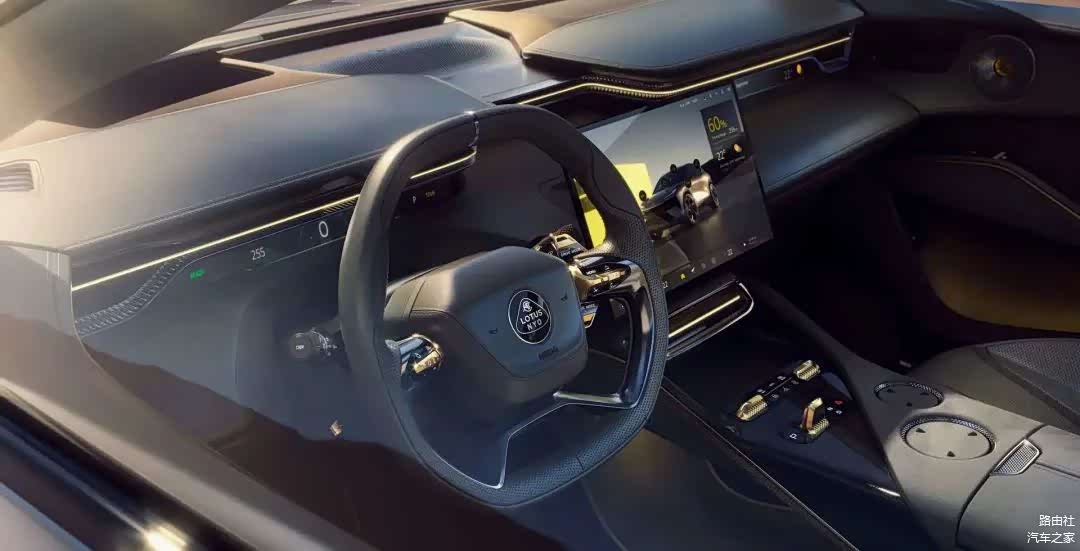 Eletre的内饰设计突破性地探索了“视觉轻量化”