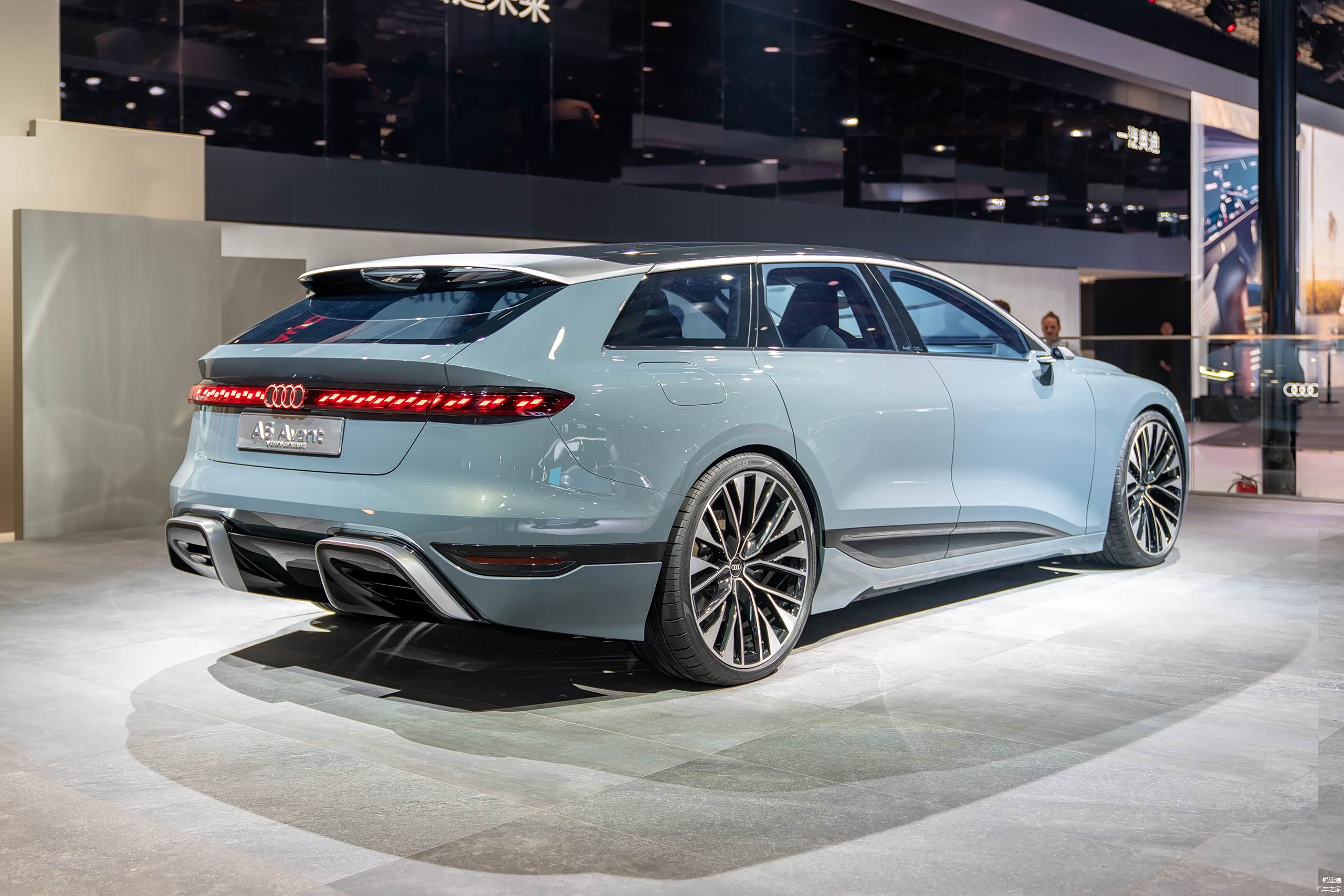 A6Avant e-tron基于全新Premium Platform Electric模块化纯电平台