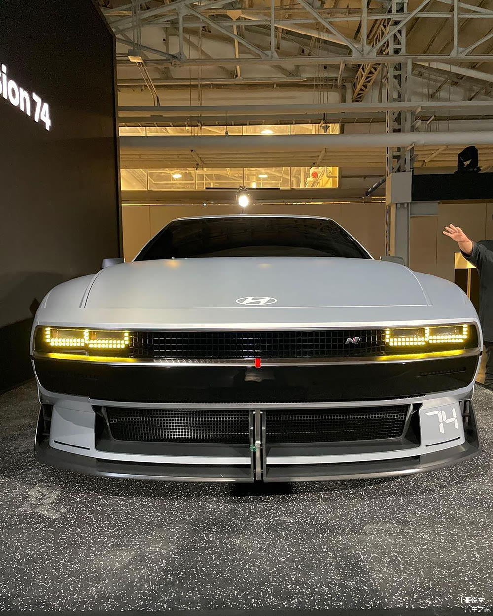 2023上海车展现代NVISION74双门轿跑车，执着于氢？_车家号_发现车生活_汽车之家