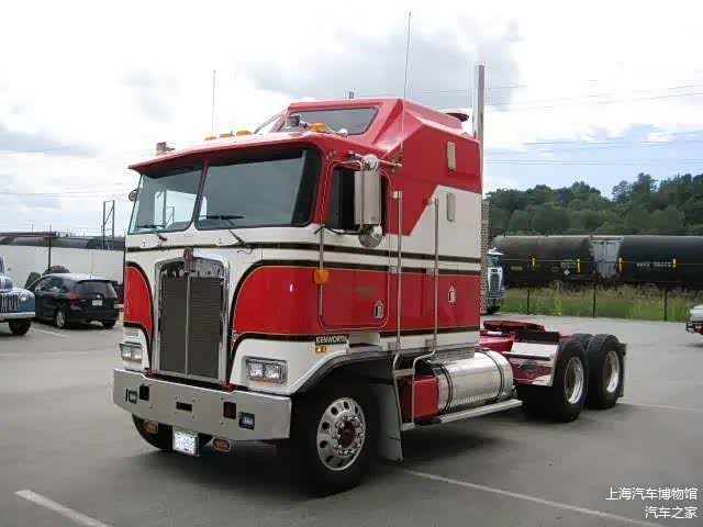 Kenworth K-100E型卡车