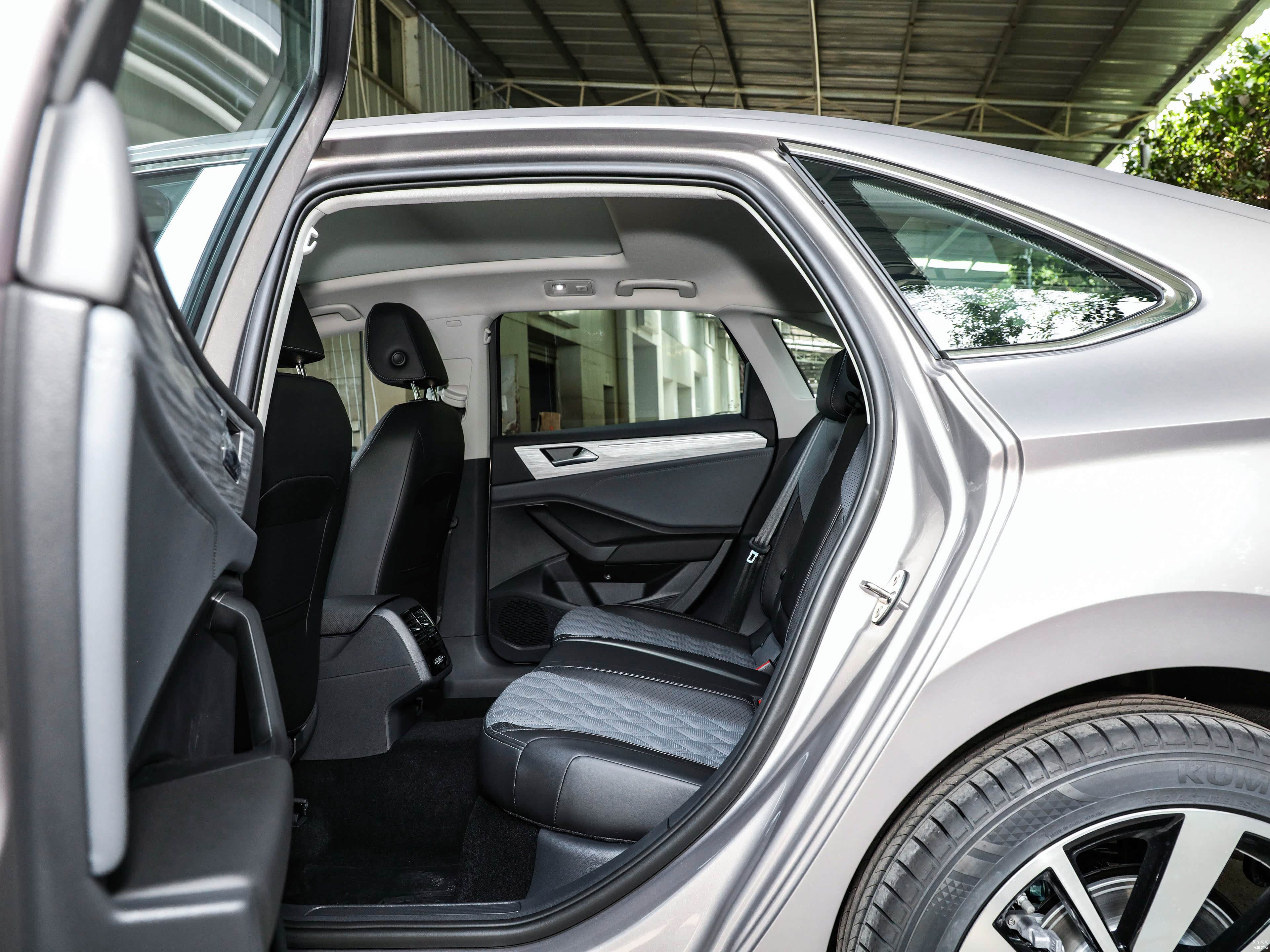 速腾/引自汽车之家图库