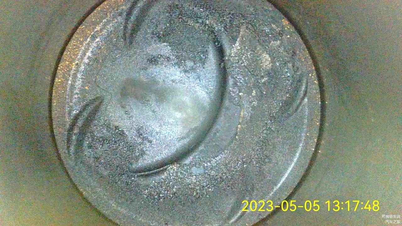 不烧机油想必等到卖车那天也不会知道燃烧室里边是这个样子