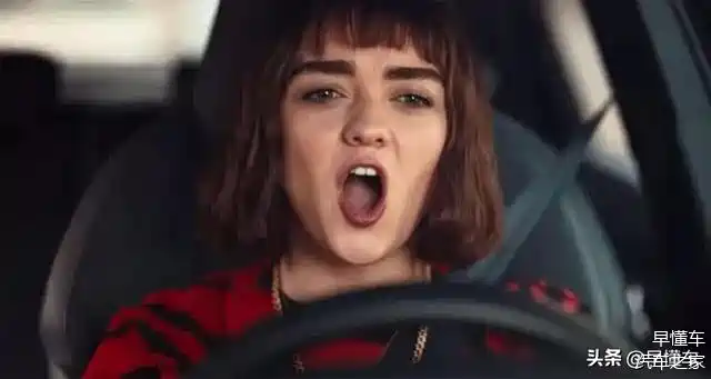 只要看看《权利与游戏》“二丫”扮演者麦茜·威廉姆斯坐在奥迪e-tron sportba