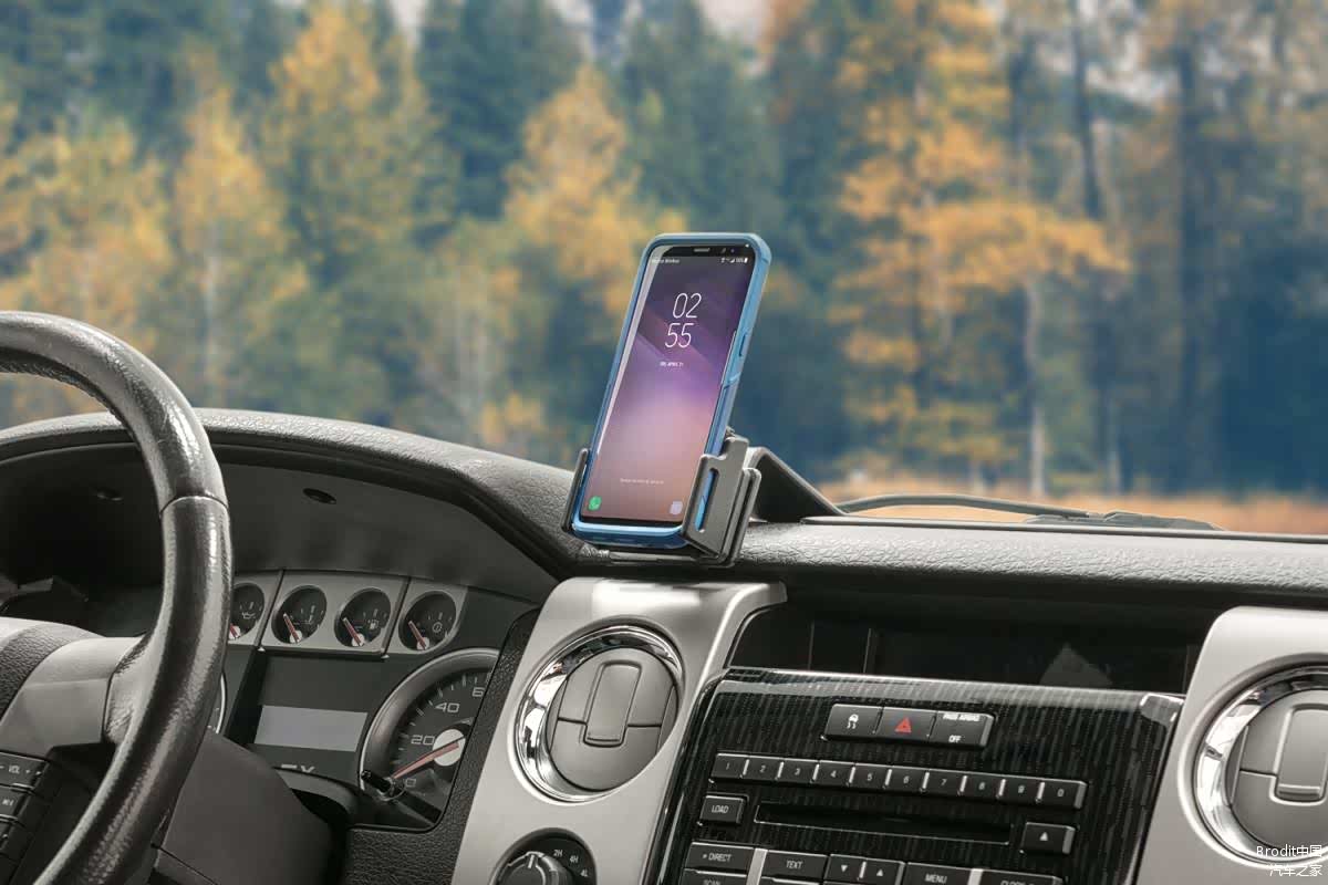 手机支架安装效果