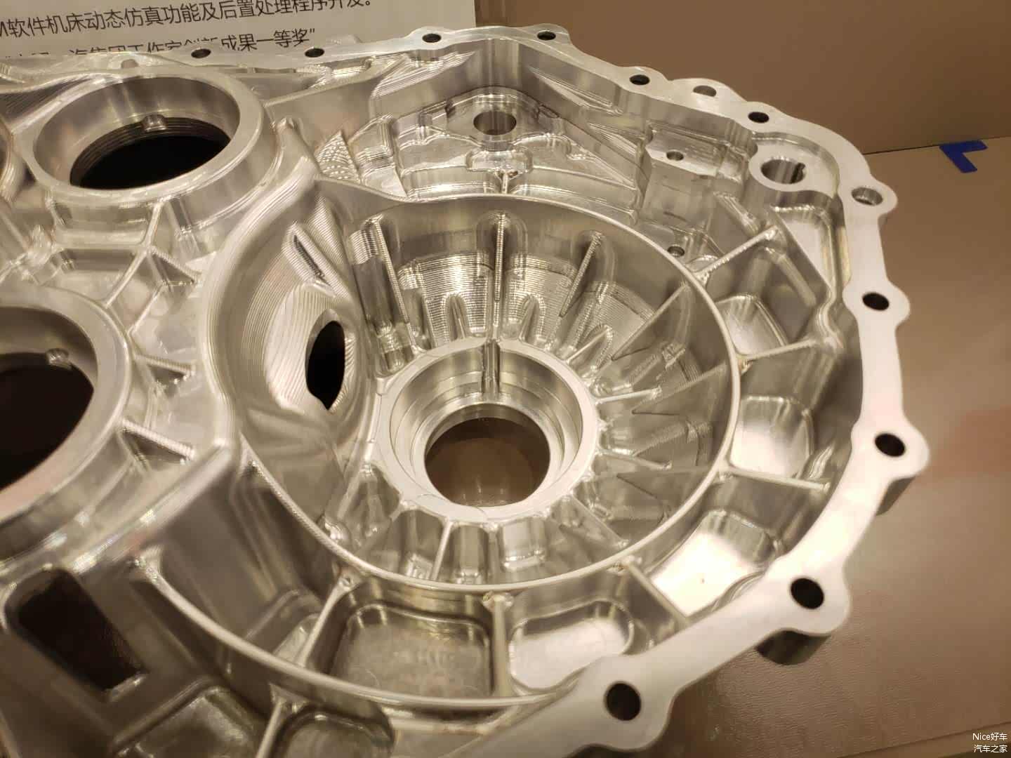 整体切削一次成型的变速箱原型件，秀的飞起