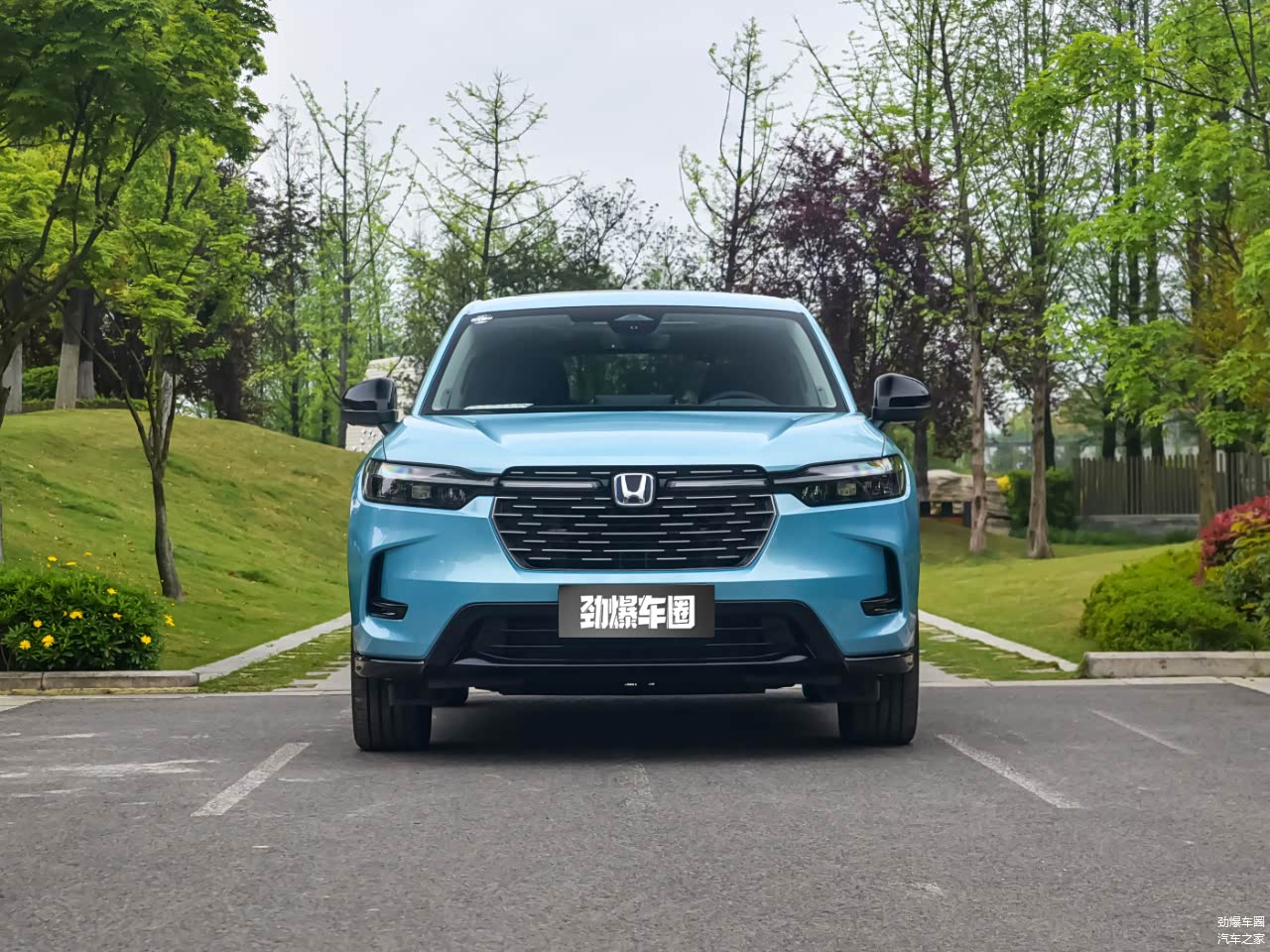 2023款 2.0L e:HEV 动魄版 22.89万元​