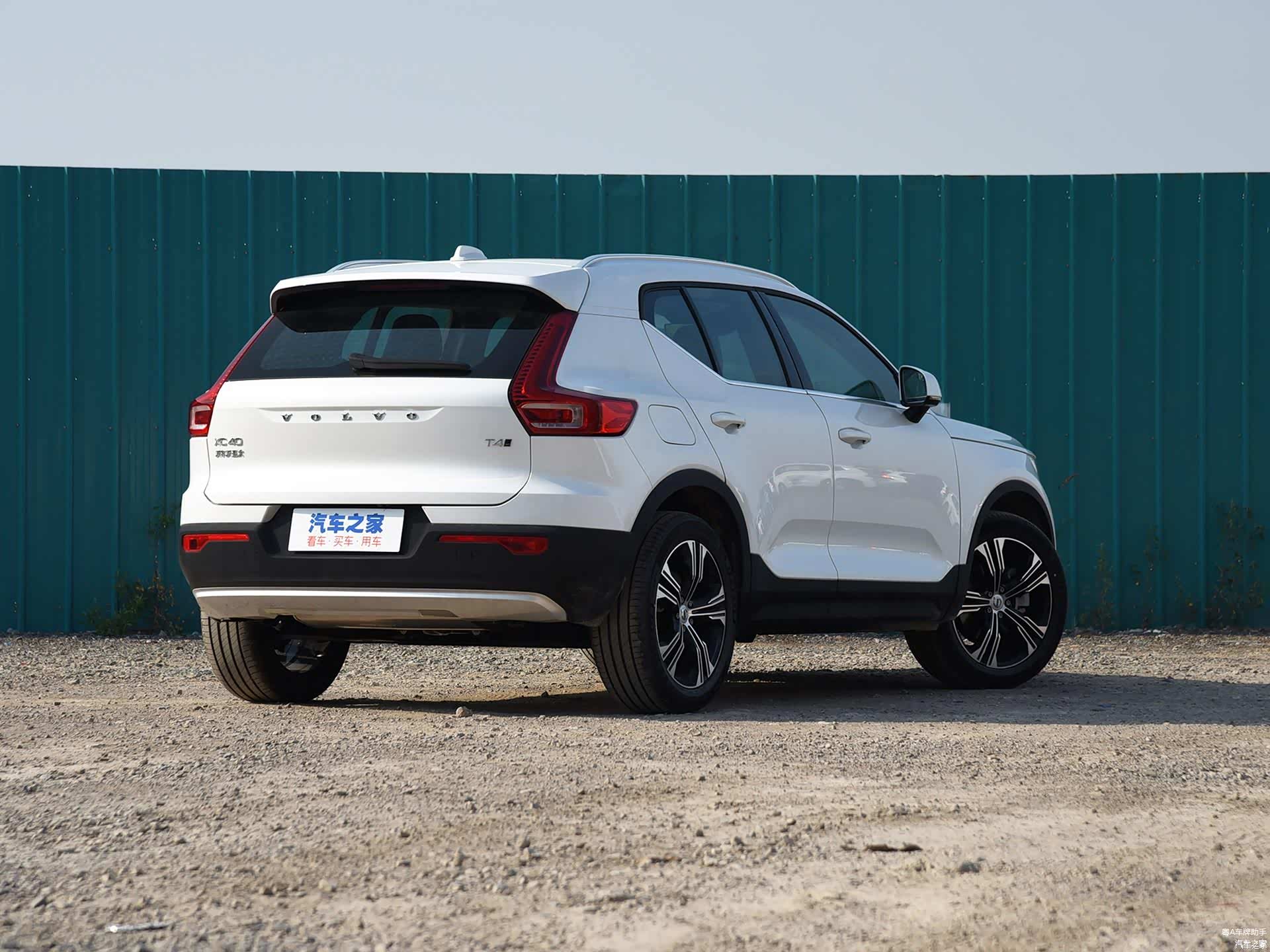 沃尔沃 2021款 T4 四驱智远豪华版/引自汽车之家图库