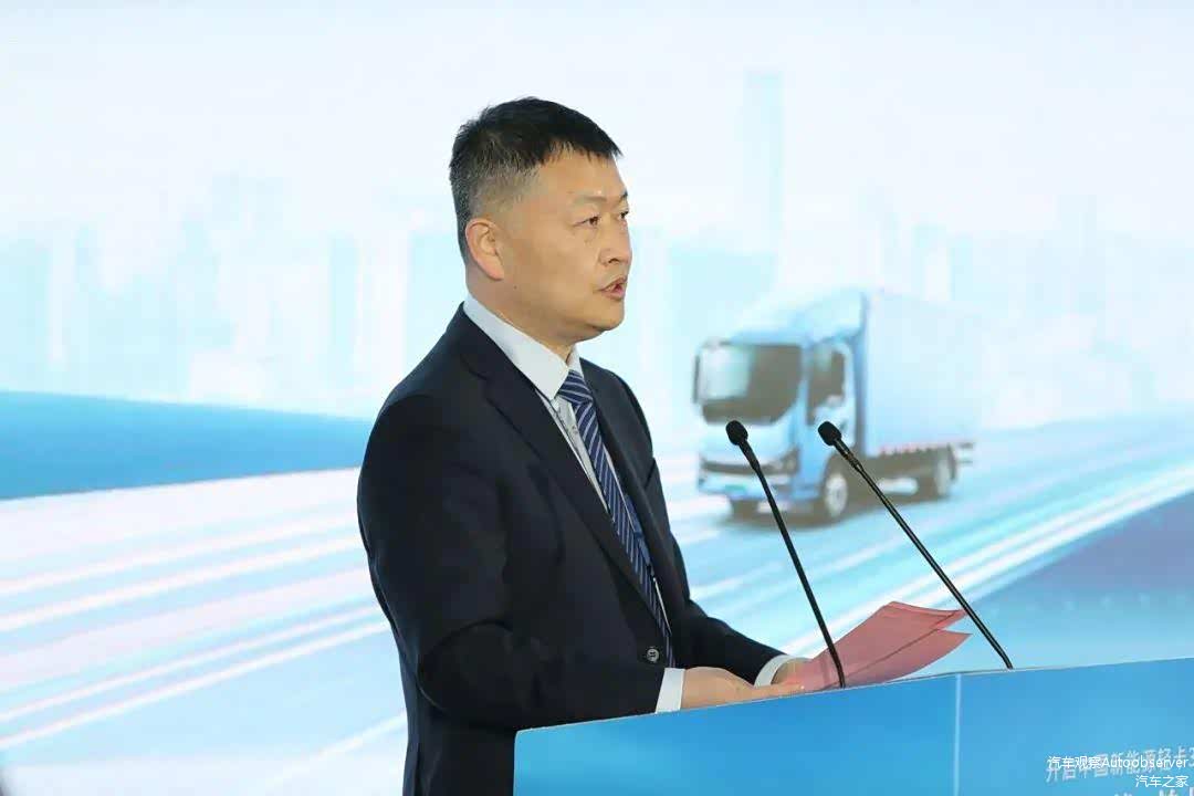 宇通轻型商用汽车有限公司董事长、总经理顾德华