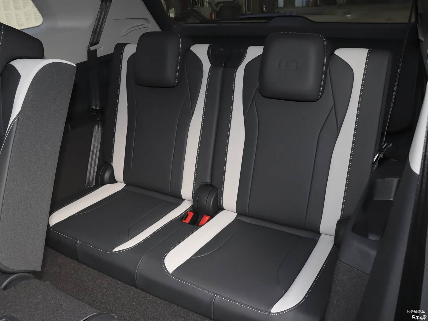 ID.6 CROZZ第三排座椅