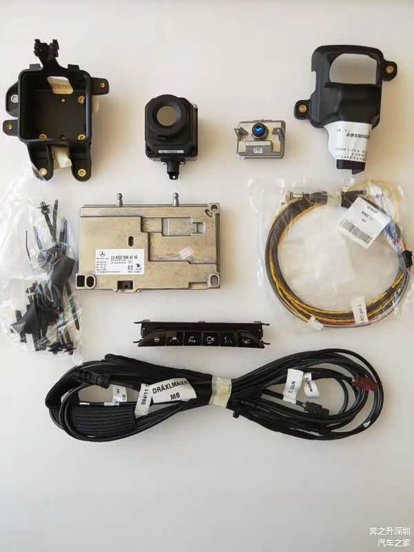 这是夜视完整全家福，你数多少配件，按照平均一个9000算就知道了