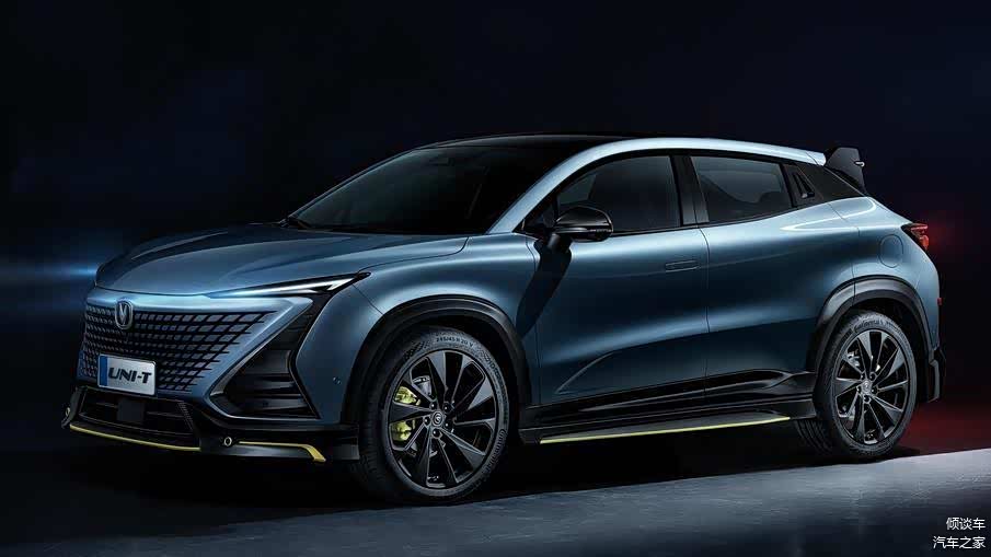 长安UNI系列的首款车型——UNI-T
