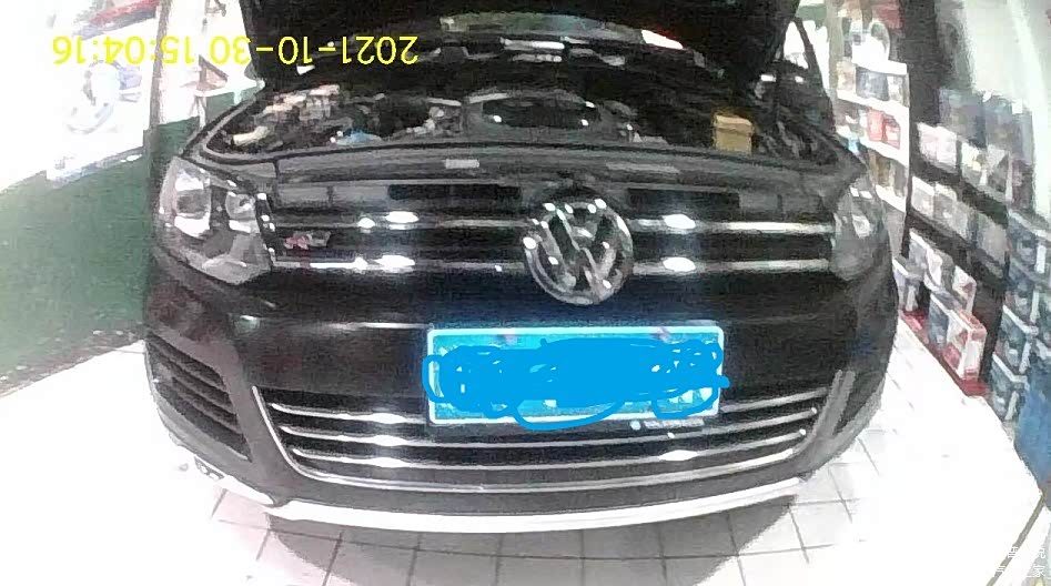 先来个外观做为纪念，车虽然老了点，但是没有剐蹭很爱惜，只可惜烧机油无解，看看这次的运气吧