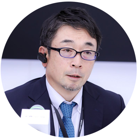 广汽本田汽车销售有限公司副总经理兼营销本部副本部长 
田中弘春