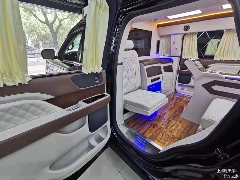 19款林肯领袖一号内饰改装