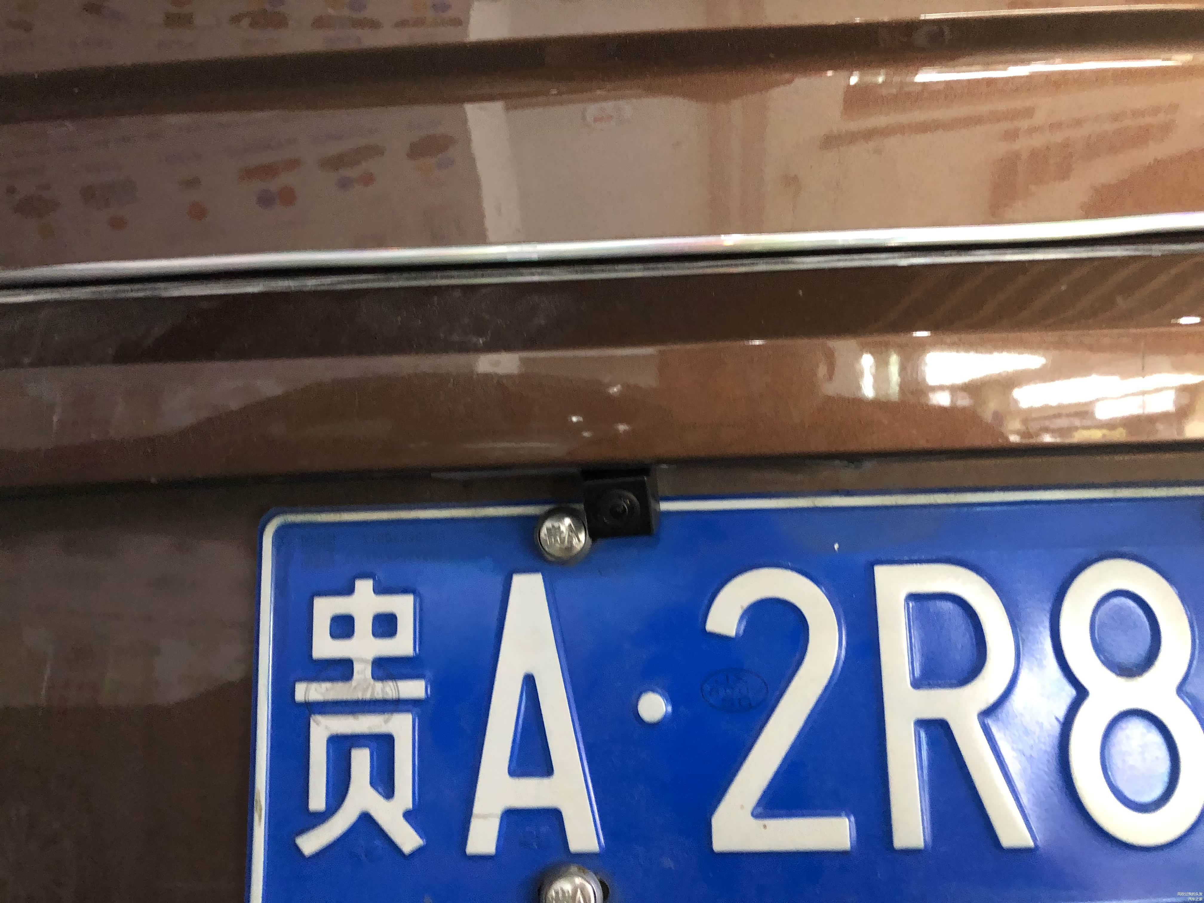 后摄像头