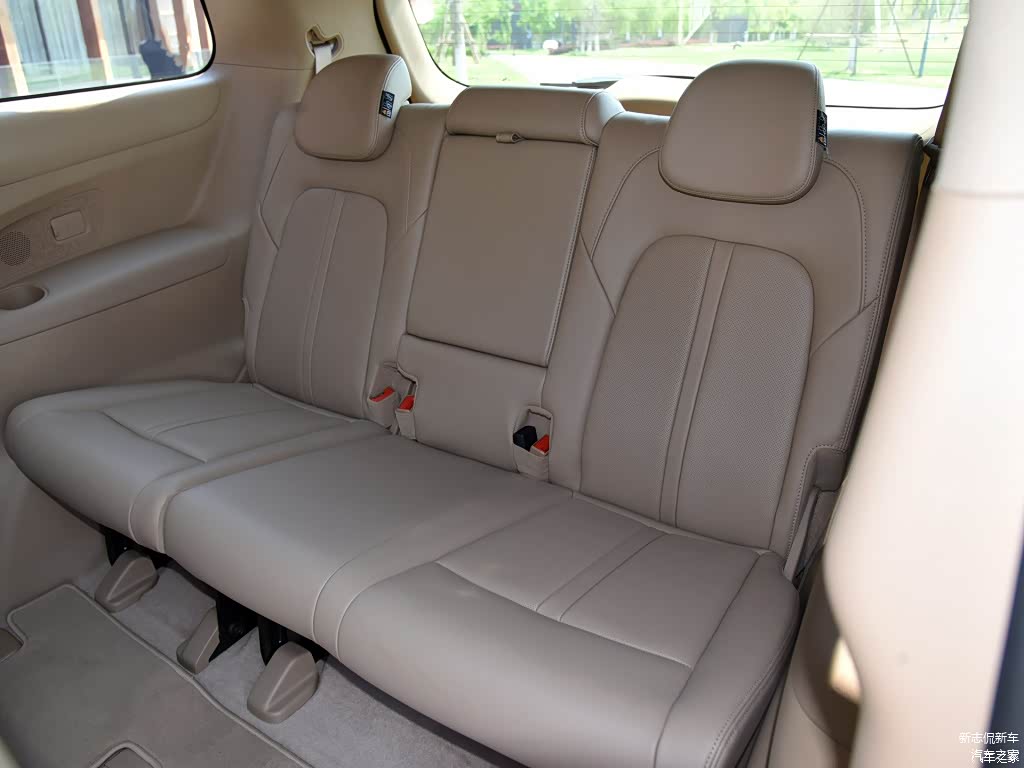 配图为ES陆尊 653T 旗舰型