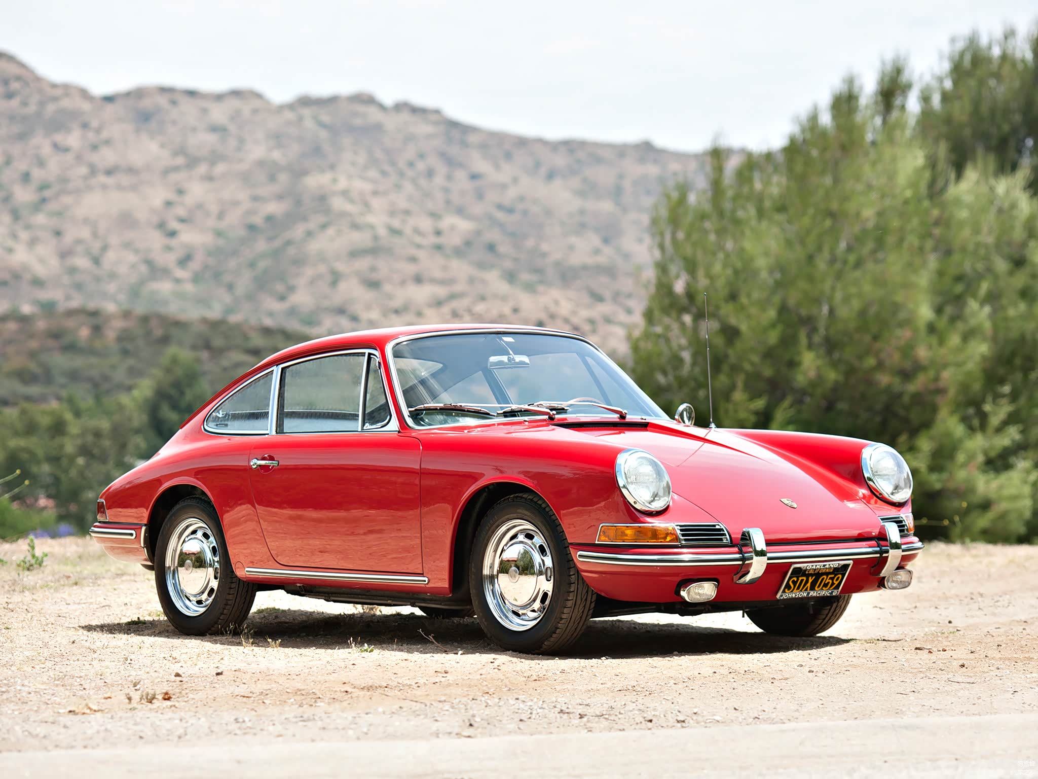 保时捷911于1963年问世，零百加速8.3秒