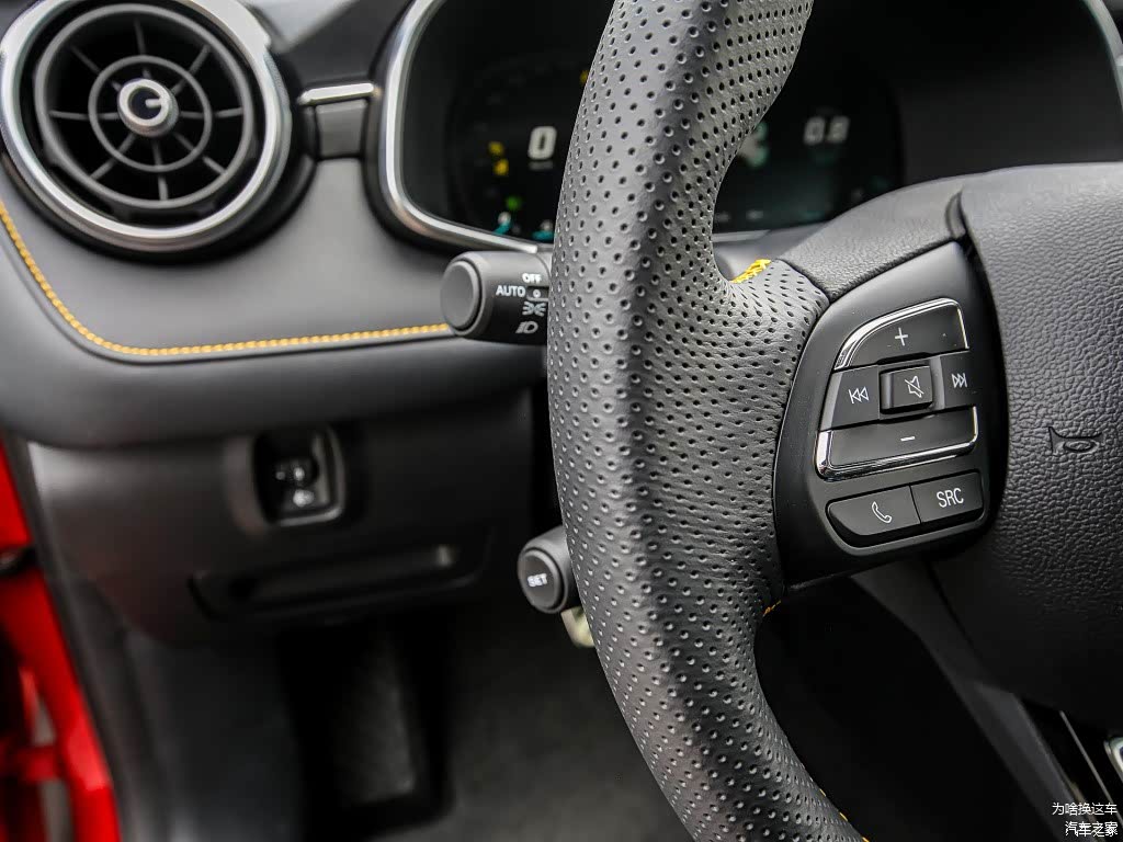 （注：以上图片来自1.5T 自动Trophy智驾旗舰版）