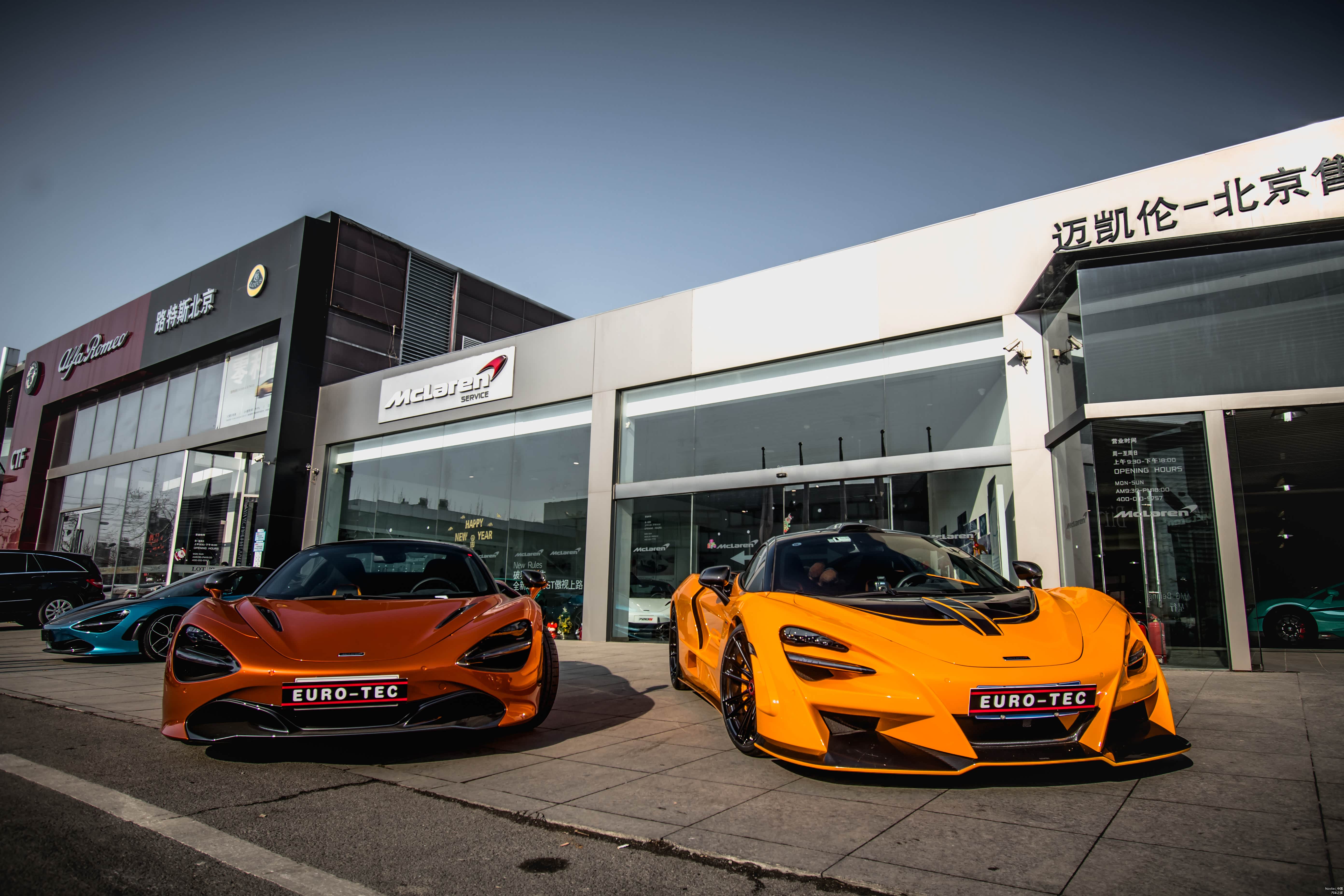 （左边为改装前，右边为改装后）