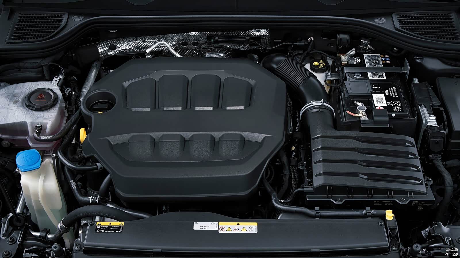 高尔夫8 R发动机