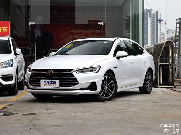 近日,比亚迪秦pro超越版开启预售,新车共推出3款车型,预售价格区间