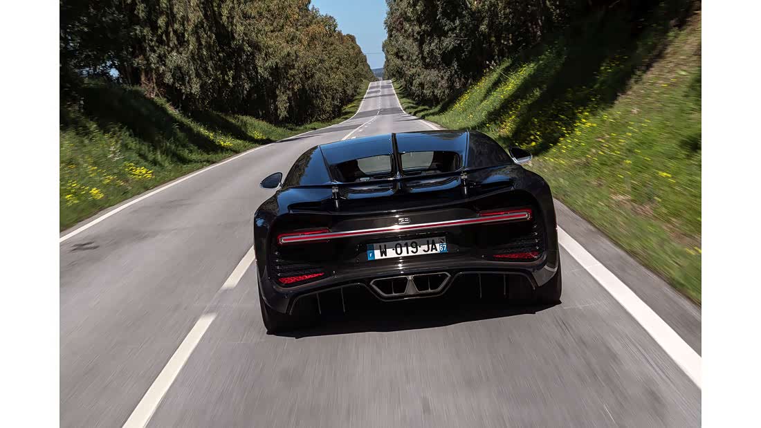 布加迪Chiron（420公里/小时）