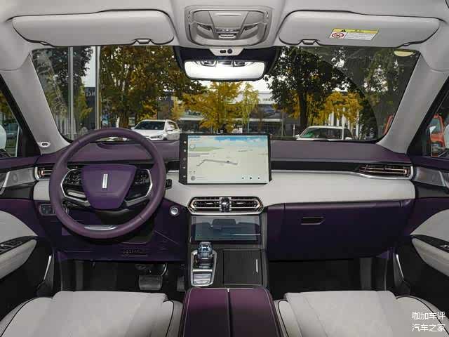 魏牌拿铁DHT的内饰